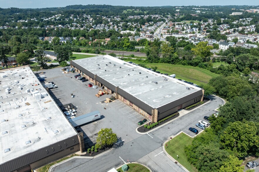 More Photos Of 1587 Sulphur Spring Rd, Arbutus Flex For Lease