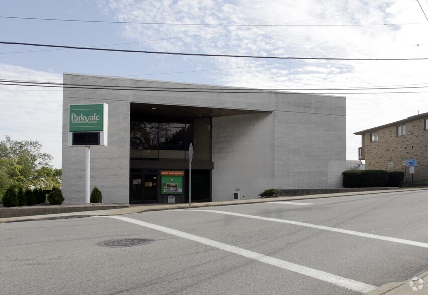 More Photos Of 55 Wyoming St, Pittsburgh Office Residential For Sale