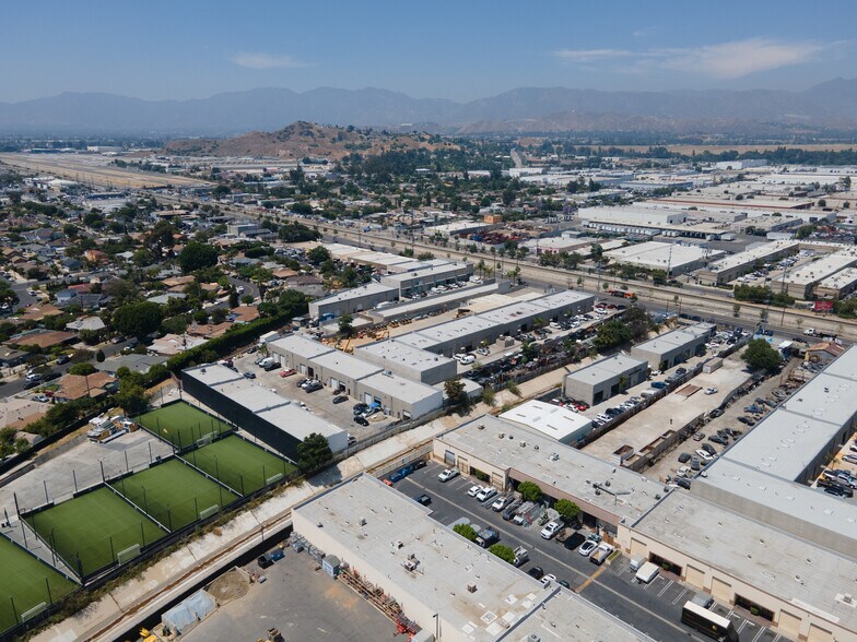 More Photos Of 12455 Branford St, Pacoima Warehouse For Sale