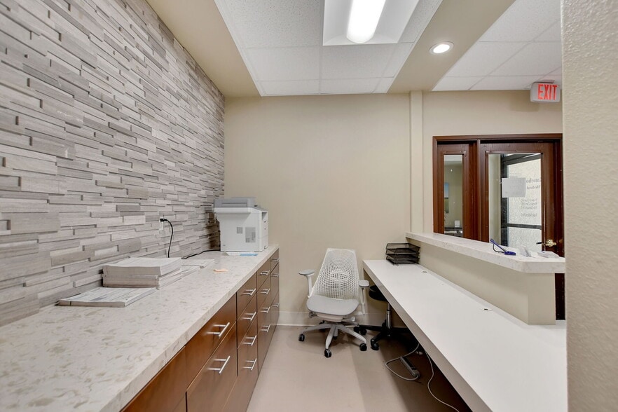 More Photos Of 264 N Highland Springs Ave, Banning Medical For Sale