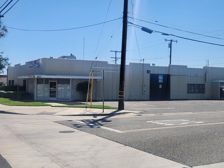 More Photos Of 820 S Grand Ave, Santa Ana Warehouse For Lease