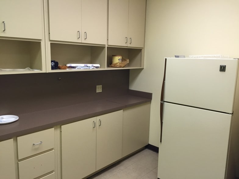 More Photos Of 2301 Park Ave, Orange Park Coworking Space