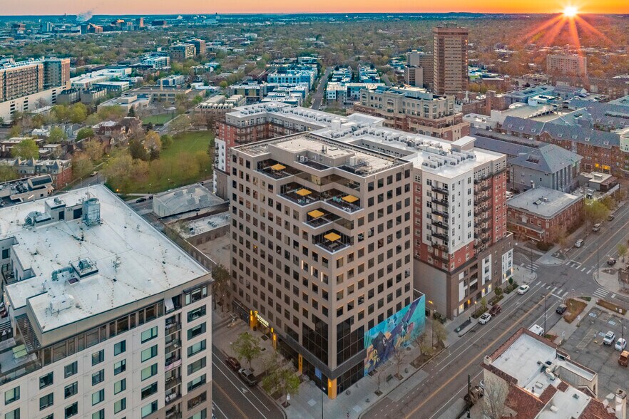 More Photos Of 1900 Grant St, Denver Office For Lease