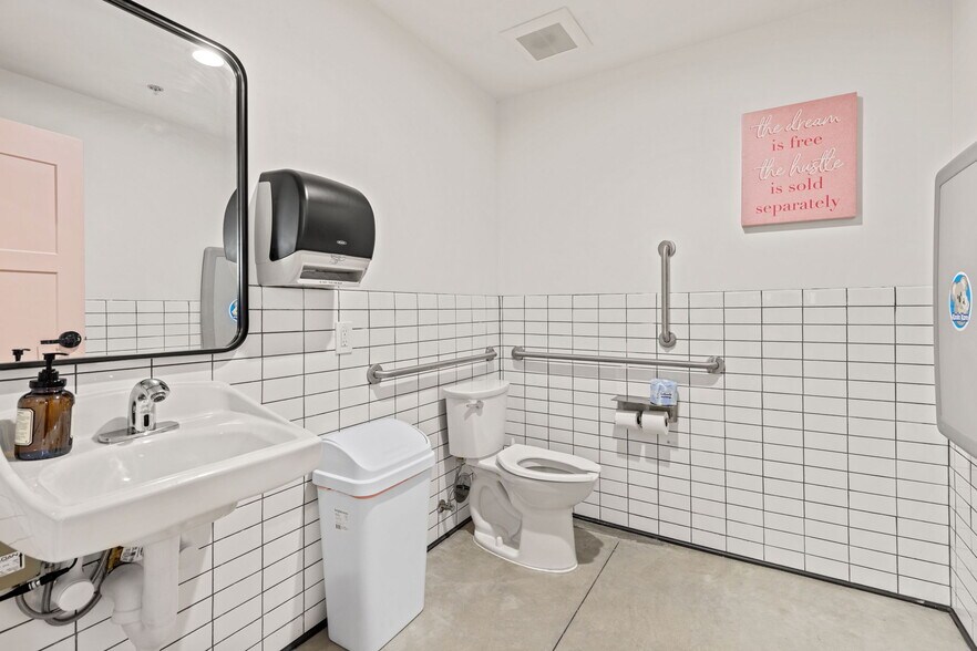 More Photos Of 3630 State Highway 52, Frederick Self Storage For Lease