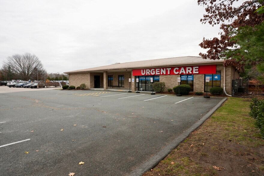 More Photos Of 1340 Belmont St, Brockton Medical For Lease