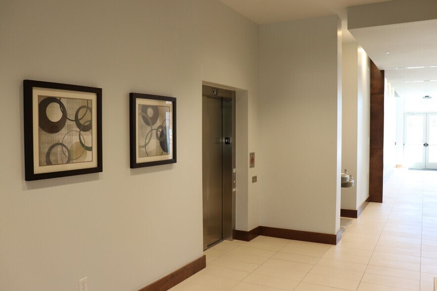 More Photos Of 6001 McCrimmon Pky, Morrisville Medical For Lease