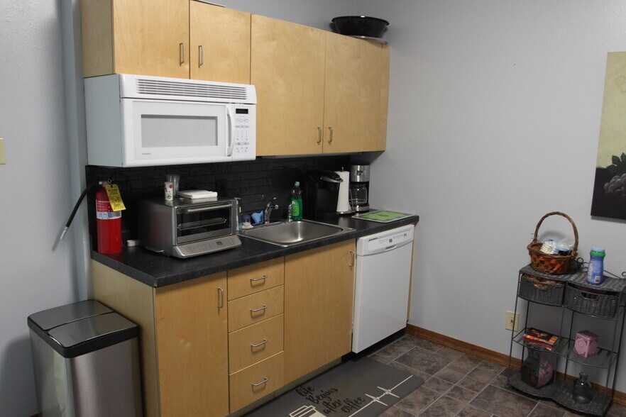 More Photos Of 1000 Mid Rivers Mall Dr, Saint Peters Medical For Lease