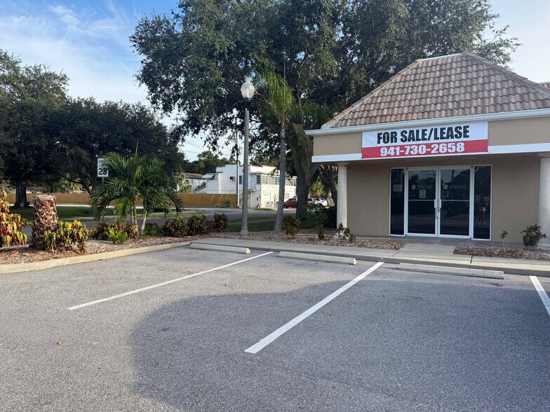 More Photos Of 6010 Park Blvd, Pinellas Park Office For Sale
