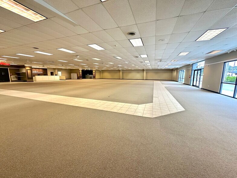 More Photos Of 435 S Main St, Swainsboro Freestanding For Sale