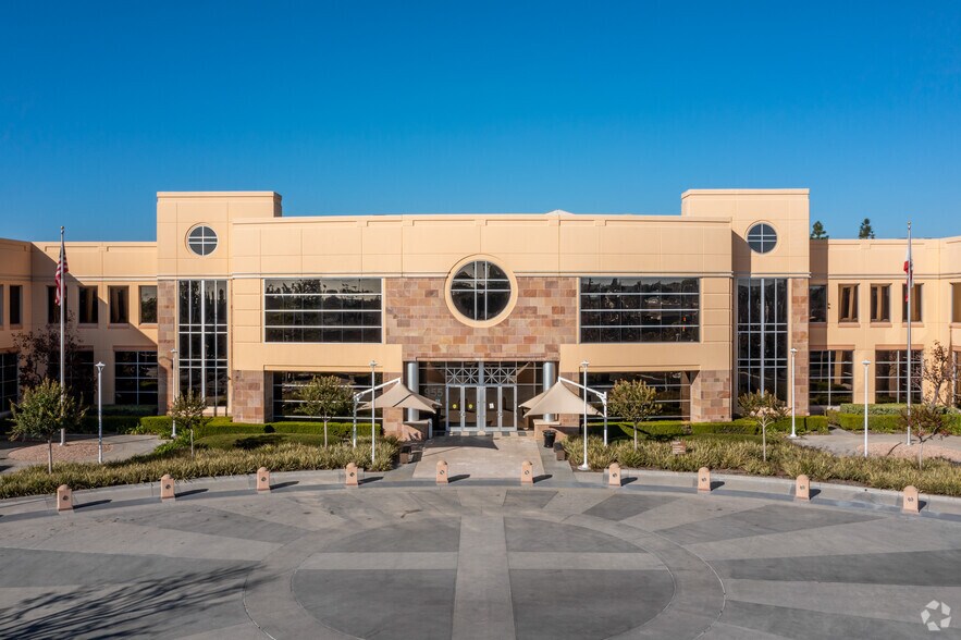 More Photos Of 915 W Imperial Hwy, Brea Unknown For Lease