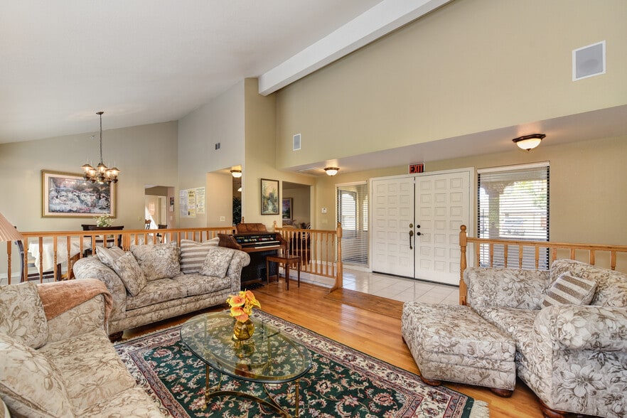 More Photos Of 1419 Champion Oaks Dr, Roseville Assisted Living For Sale