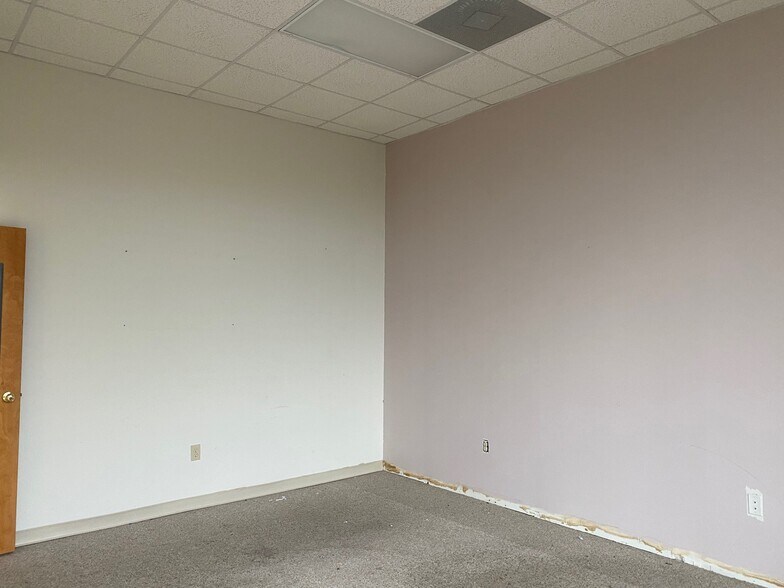 More Photos Of 232-238 Racetrack Rd, McDonough Storefront Retail Office For Lease