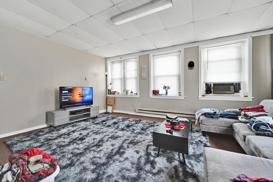 More Photos Of 236 W Market St, Jonestown Multifamily For Sale