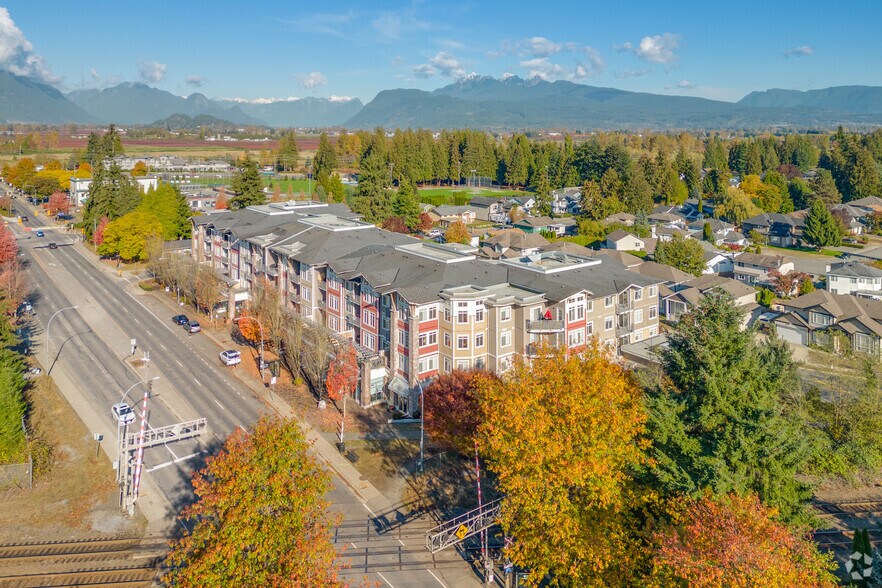 More Photos Of 12350 Harris Rd, Pitt Meadows Apartments For Sale