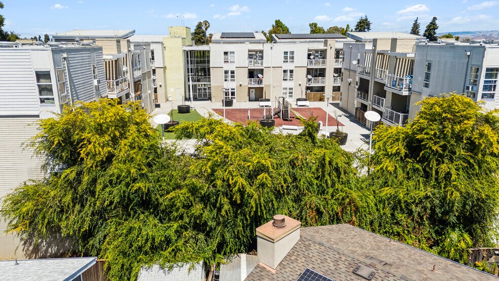 More Photos Of 1730 Bay Rd, Palo Alto Apartments For Sale