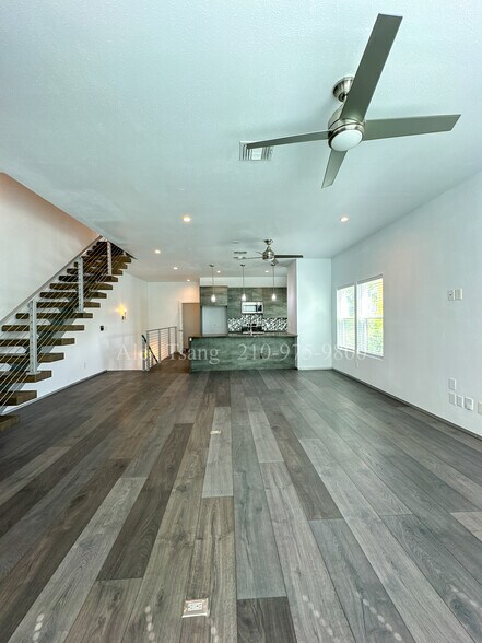 More Photos Of 225 S Pine St, San Antonio Apartments For Sale