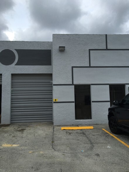 More Photos Of 1905 NW 32nd St, Pompano Beach Warehouse For Lease