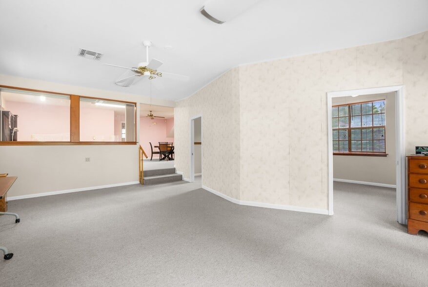 More Photos Of 309 S Main St, Brooksville Specialty For Sale