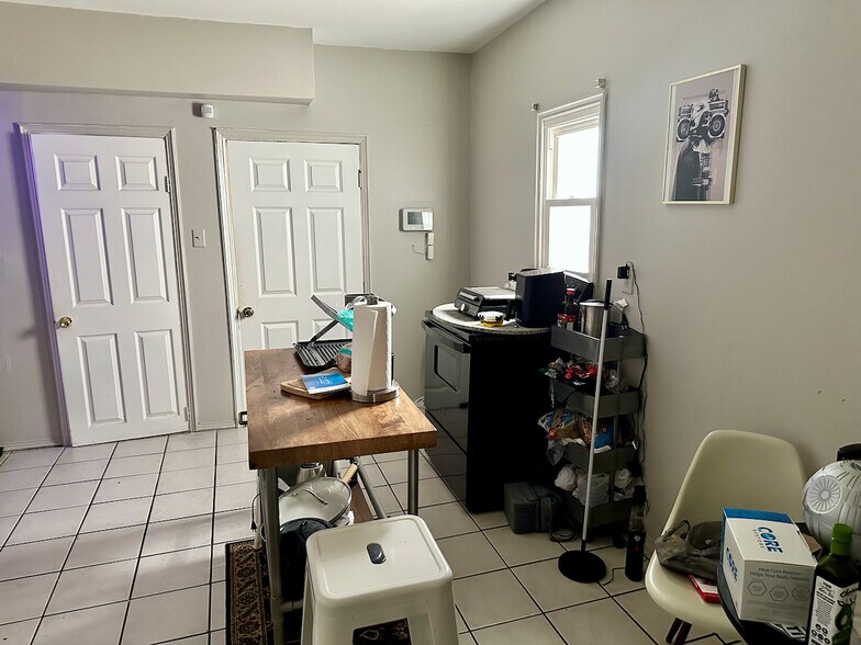 More Photos Of 5404 Magnolia Ave, Saint Louis Storefront For Sale