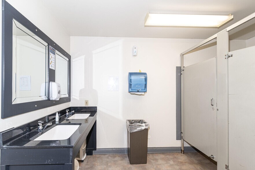 More Photos Of 1640 N Ritter Ave, Indianapolis Medical For Sale