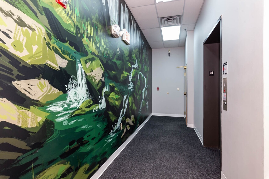 More Photos Of 844-848 Elm St, Manchester Office For Lease