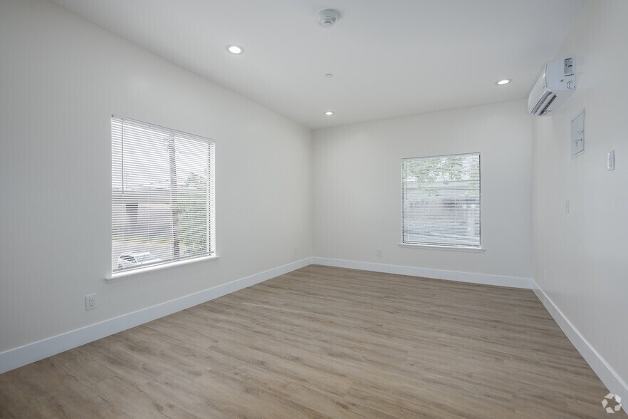 More Photos Of 3000 T St, Sacramento Apartments For Sale