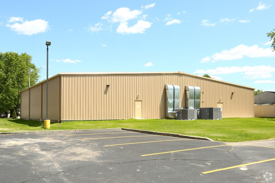 More Photos Of 315 N State Rd, Otisville Freestanding For Lease