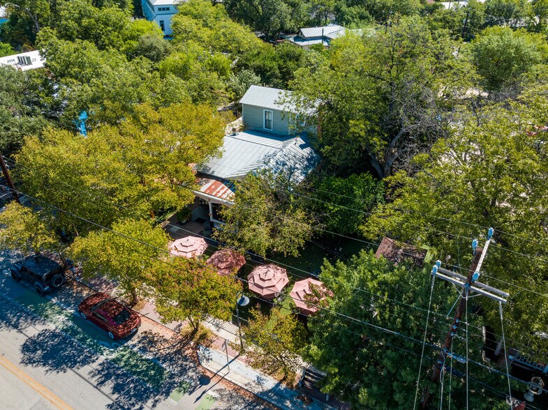 More Photos Of 1102 S Alamo St, San Antonio Storefront Retail Office For Sale