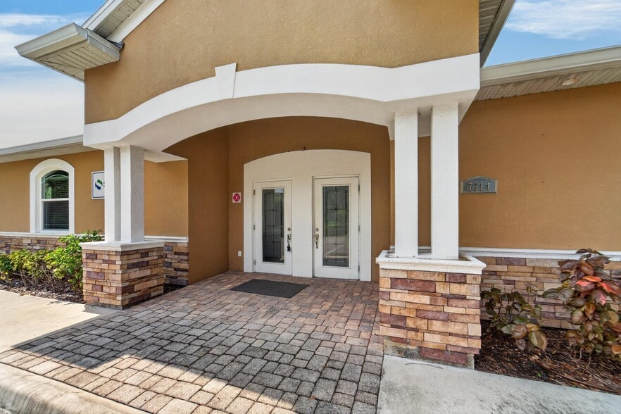 More Photos Of , Tampa Office For Sale