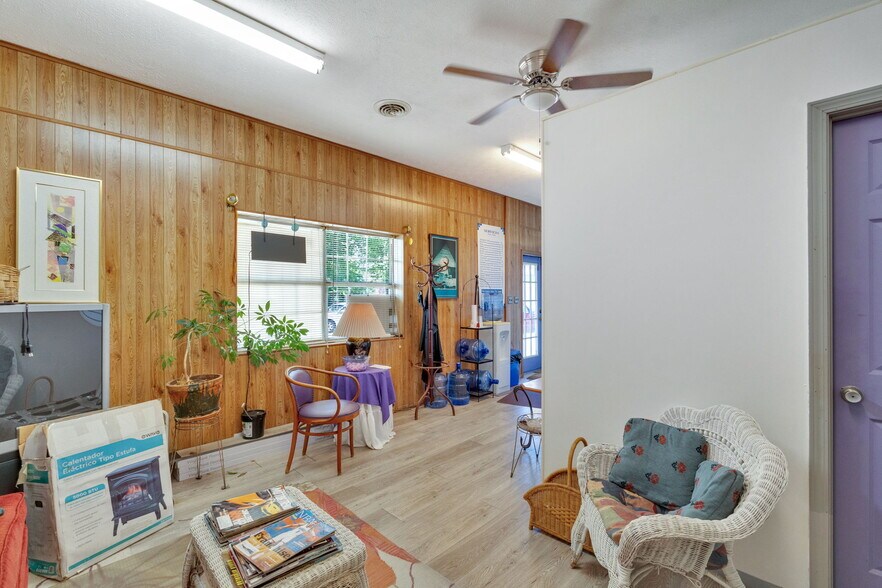 More Photos Of 333 Sullivan St, Kingsport Storefront For Sale