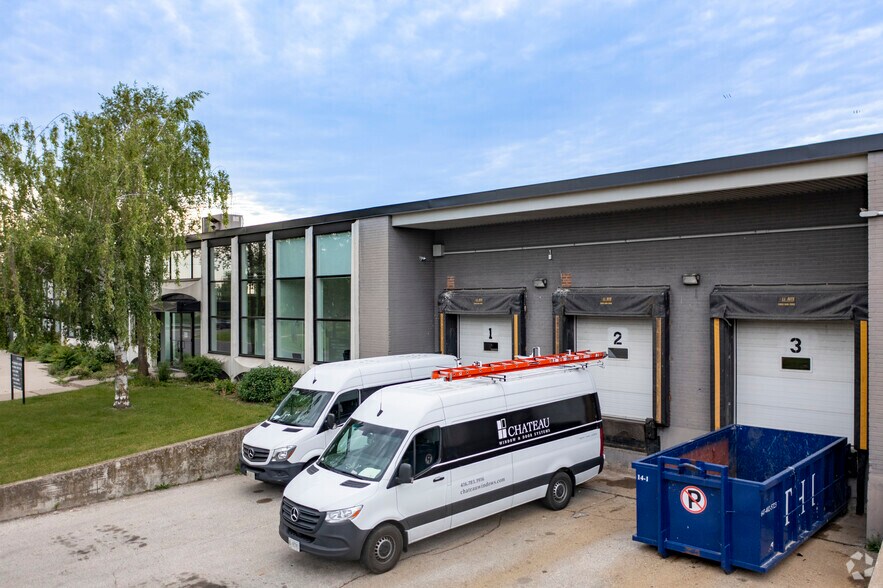 More Photos Of 885 Caledonia Rd, Toronto Showroom For Lease