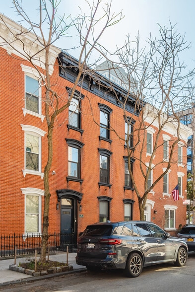 More Photos Of 58 Huron St, Brooklyn Multifamily For Sale