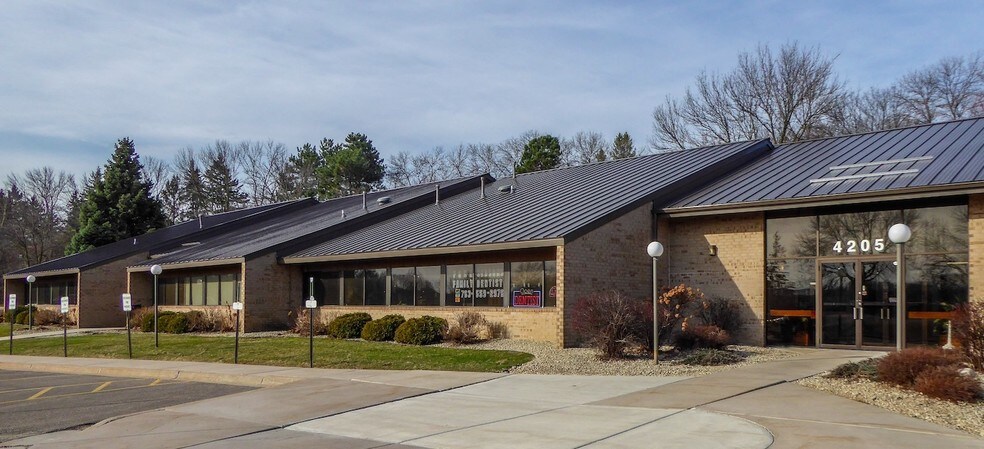 More Photos Of 4205 Lancaster Ln N, Plymouth Office For Sale