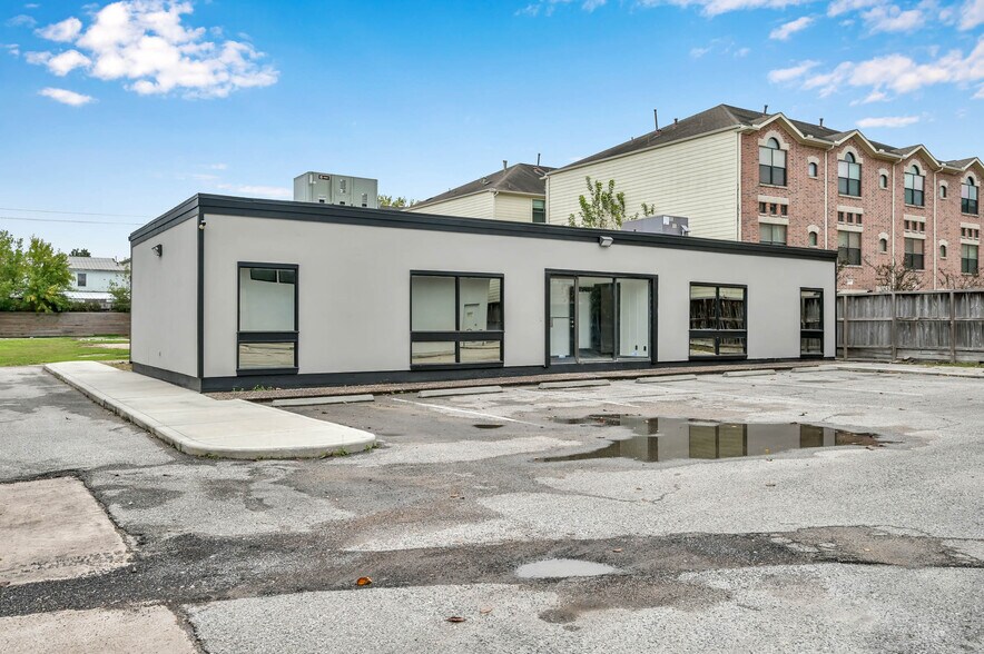 More Photos Of 8703 Meadowcroft Dr, Houston Medical For Lease