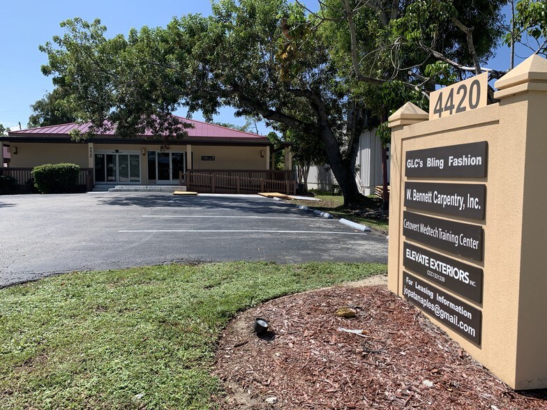 More Photos Of 4420 Tamiami Trl E, Naples Office For Lease