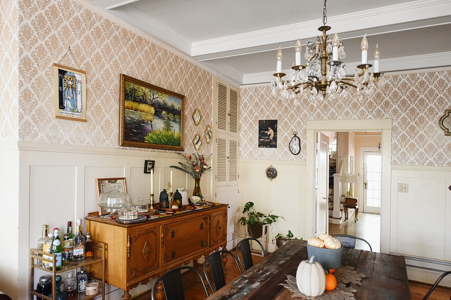 More Photos Of 200 E Vista St, Bisbee Movie Radio TVStudio For Sale