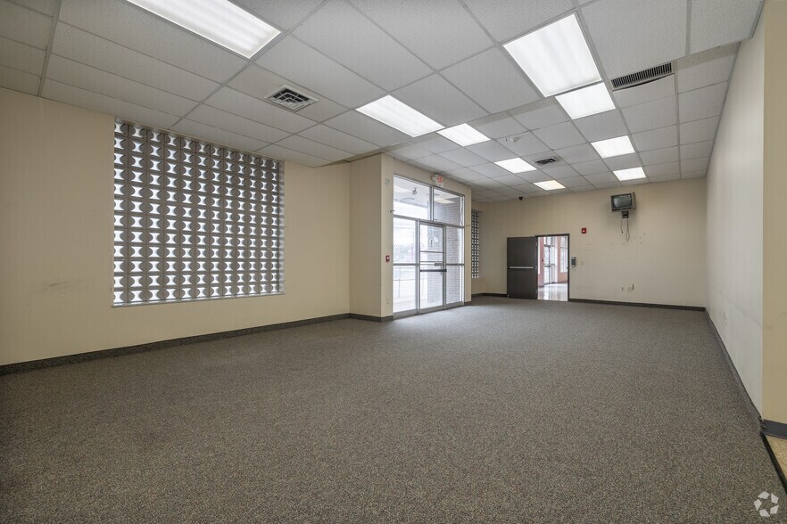 More Photos Of 458 Franklin St, Warren Schools For Sale