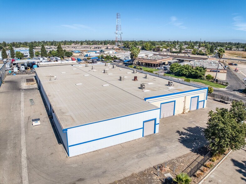 More Photos Of 5333 N Cornelia Ave, Fresno Warehouse For Sale