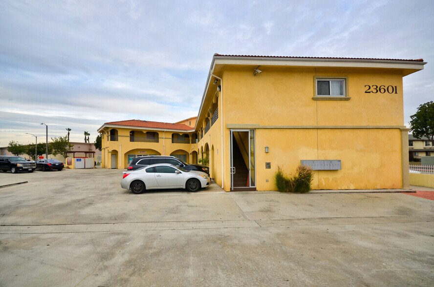 More Photos Of 23601 Avalon Blvd, Carson General Retail For Sale