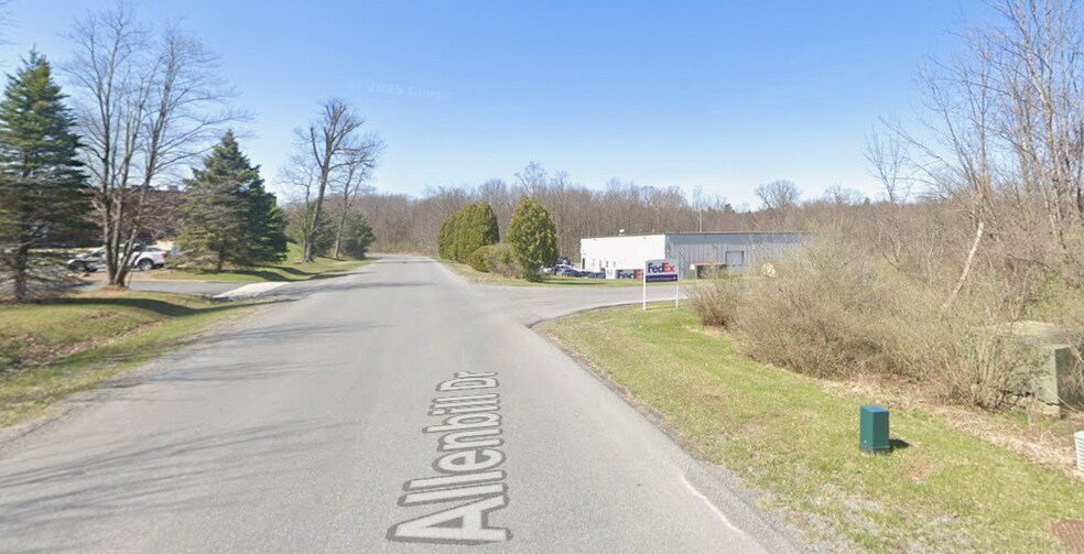 More Photos Of 136 Allenbill Dr, Johnstown Industrial For Lease