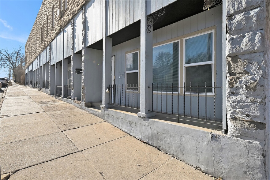 More Photos Of 2416 S 16th St, Omaha Apartments For Sale