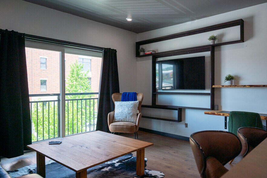 More Photos Of 217 W 6th St, Bloomington Apartments For Sale
