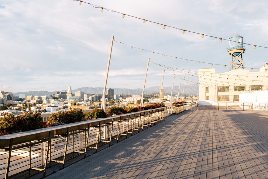 More Photos Of 777 S Alameda St, Los Angeles Unknown For Lease