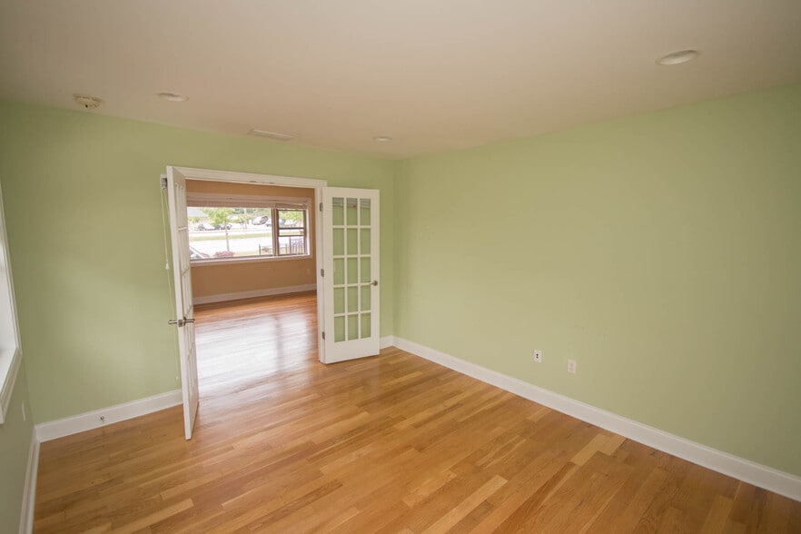 More Photos Of 2642 Loganville Hwy, Grayson Office Residential For Sale