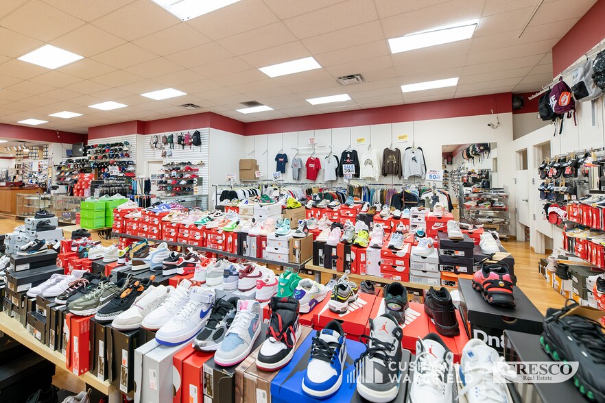 More Photos Of 6500 Broadway Ave, Cleveland General Retail For Sale