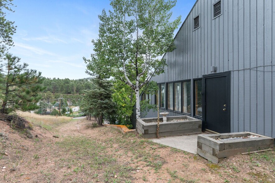 More Photos Of 29713 Troutdale Scenic Dr, Evergreen Office For Sale