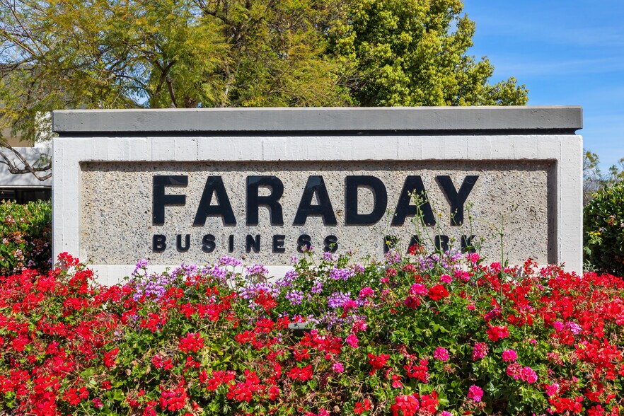 More Photos Of 5731 Palmer Way, Carlsbad Research And Development For Lease