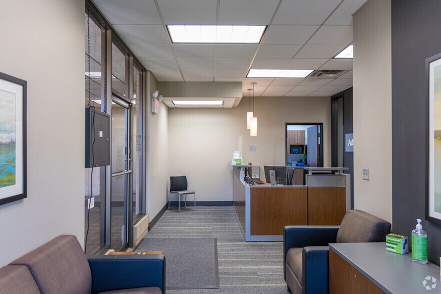 More Photos Of 347 Midway Blvd, Elyria Office For Lease