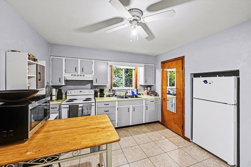 More Photos Of 234-236 High st, Fairborn Multifamily For Sale