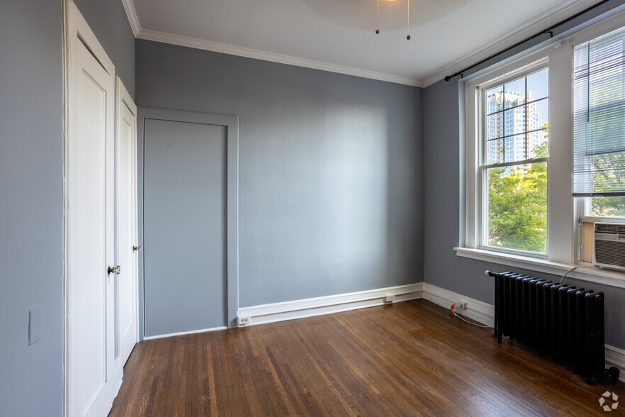 More Photos Of 508 N Tryon St N, Charlotte Apartments For Sale